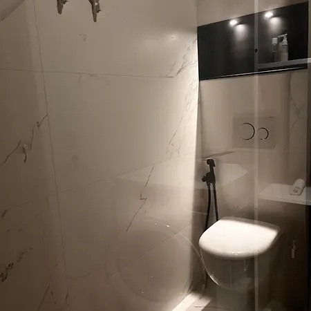 A 10mn Du Centre A Pied Апартаменти